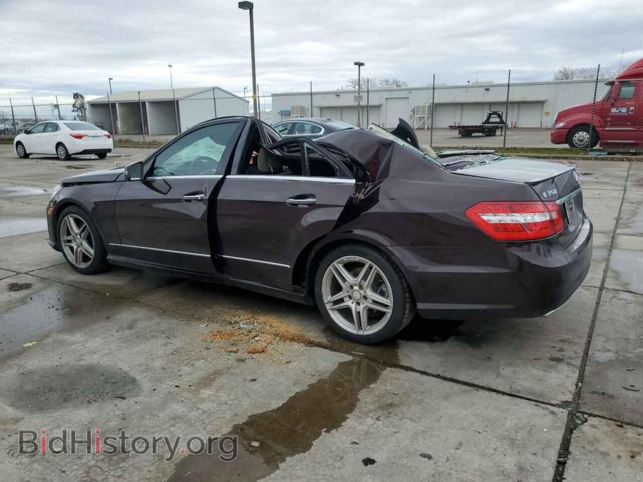2013 MERCEDES-BENZ E-CLASS - VIN: WDDHF5KB9DA730945 - Фото 2