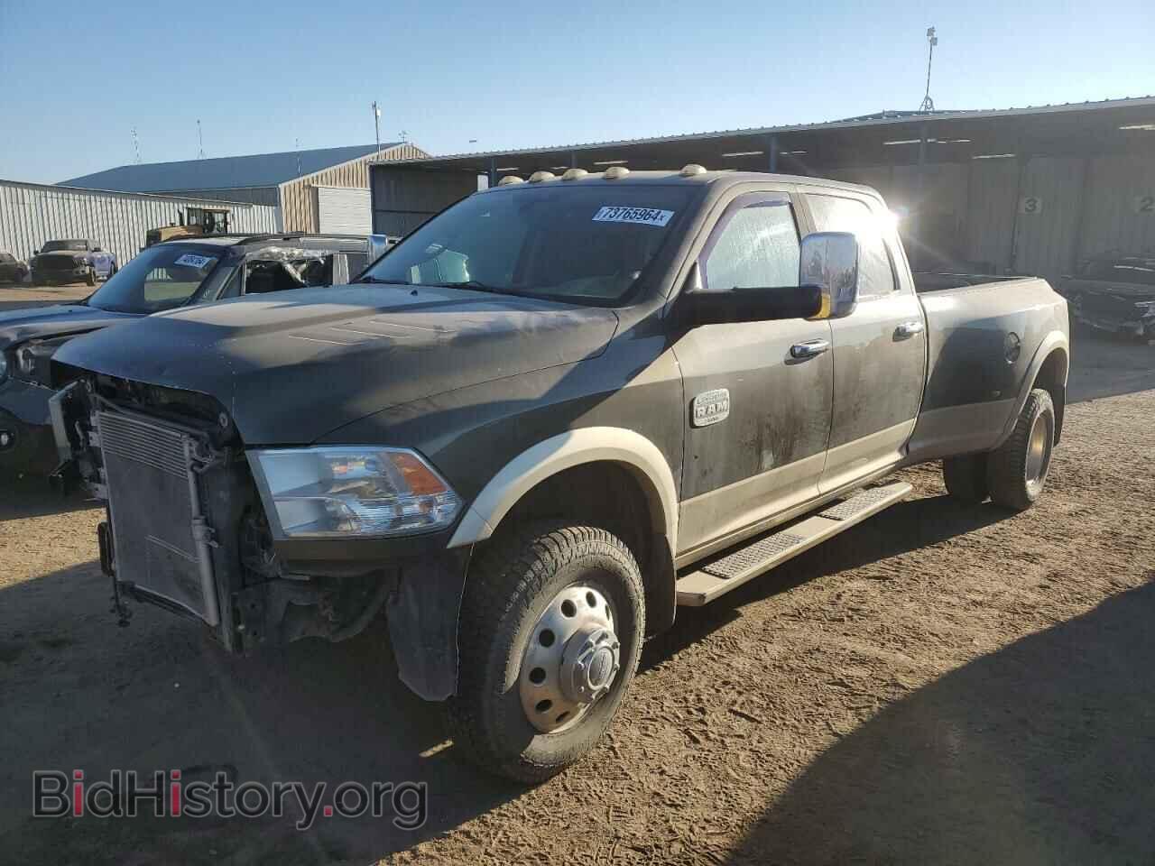 Photo 3D73Y4CL7BG626815 - DODGE All Models 2011