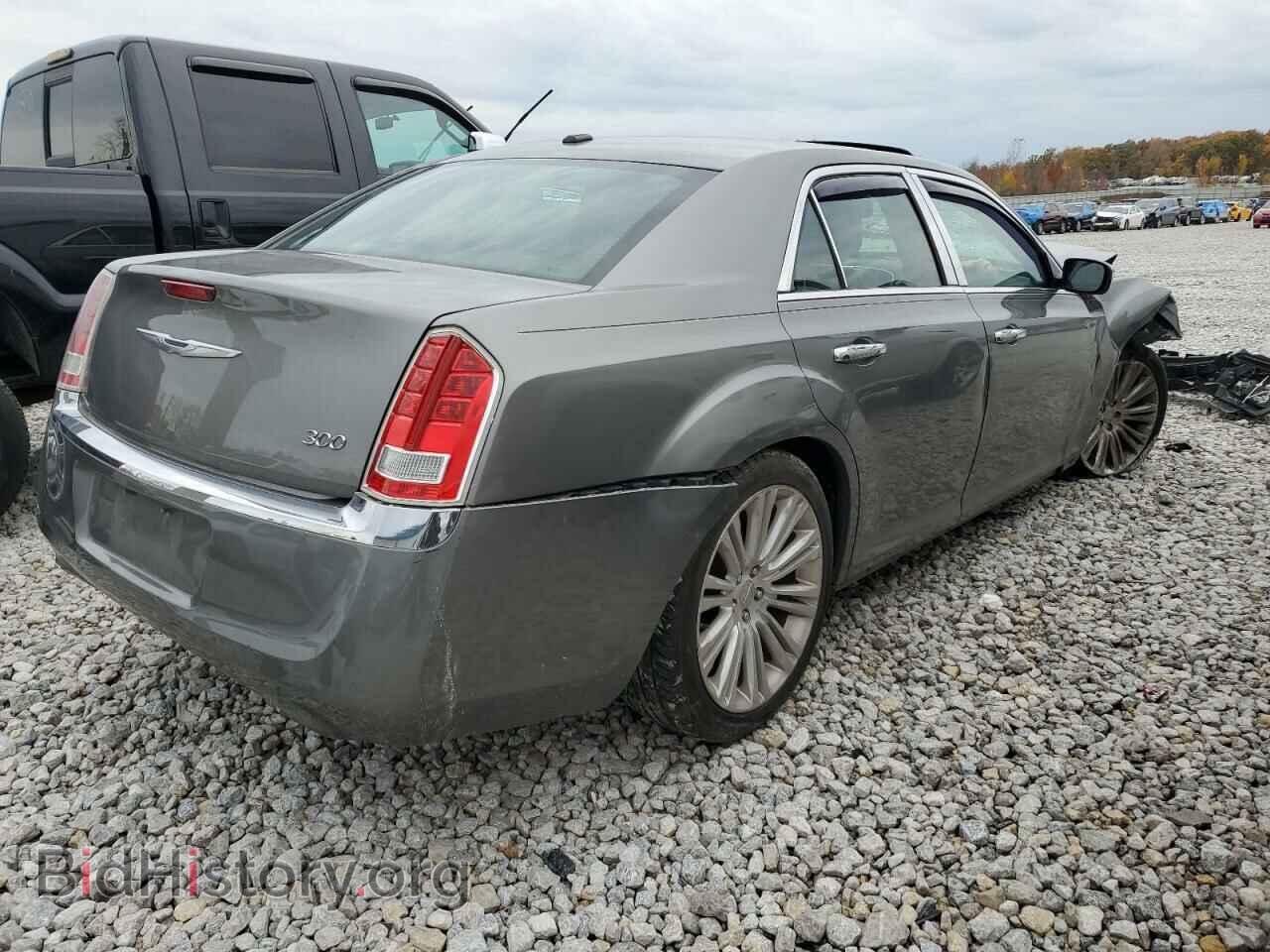 2011 CHRYSLER 300 - VIN: 2C3CA5CG8BH599474 - Фото 3