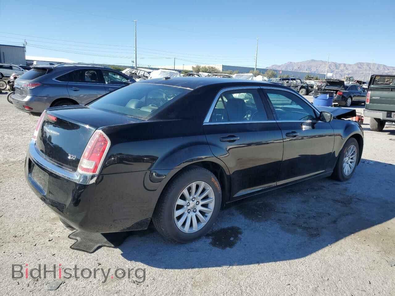 2013 CHRYSLER 300 - VIN: 2C3CCAAG0DH504804 - Фото 3