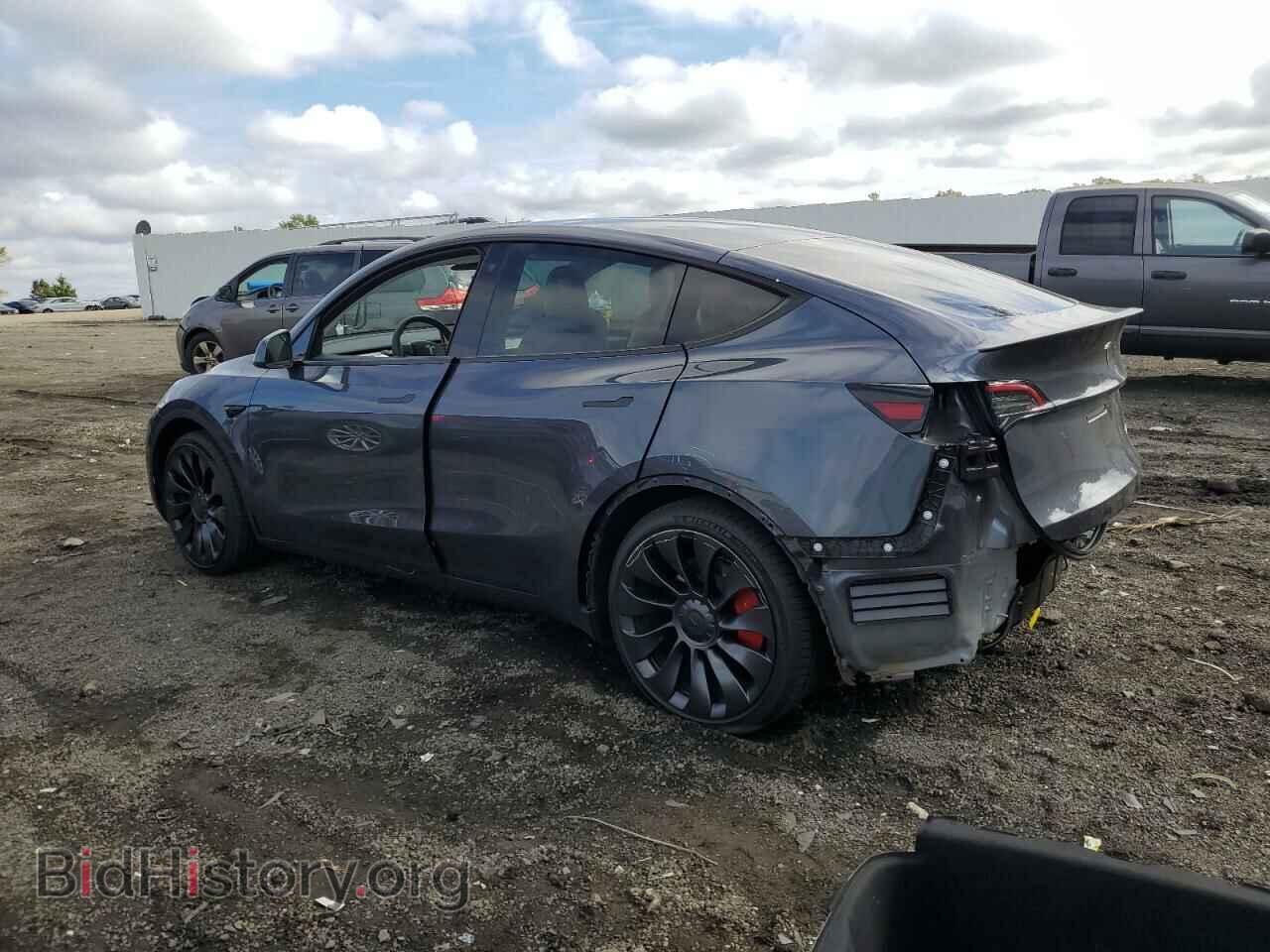 2023 TESLA MODEL Y - VIN: 7SAYGDEFXPF644994 - Фото 2