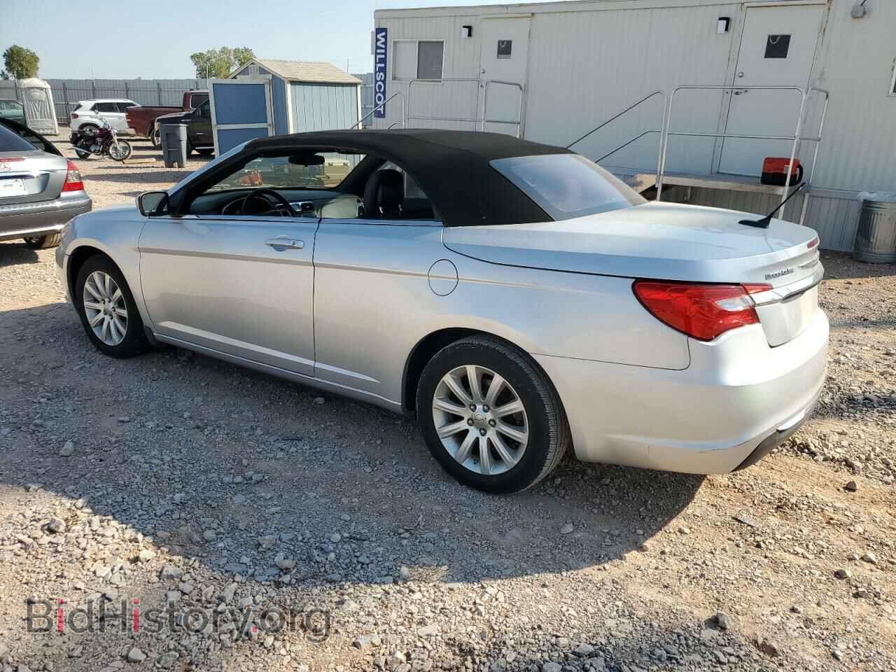 2012 CHRYSLER 200 - VIN: 1C3BCBEB1CN218322 - Фото 2