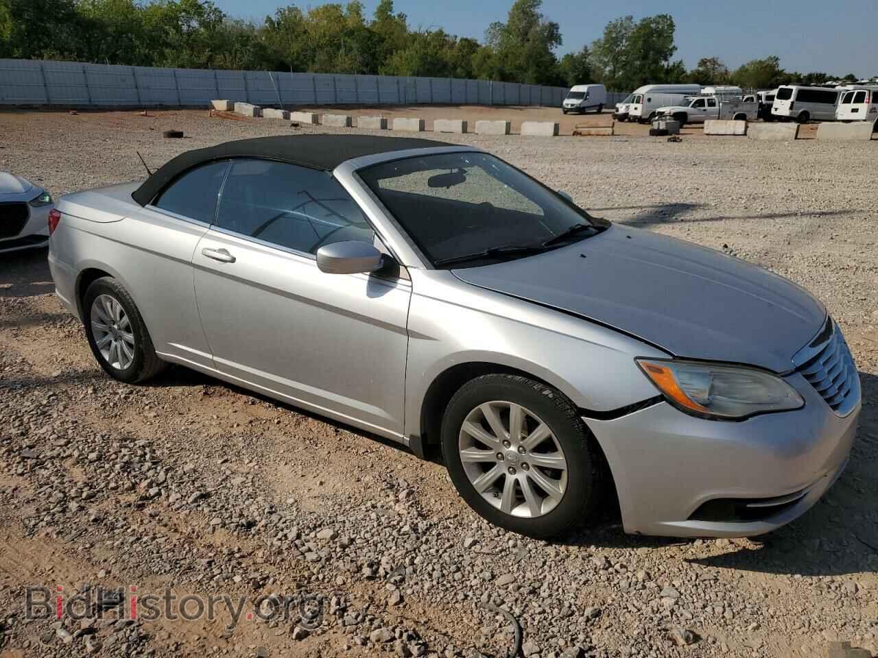 2012 CHRYSLER 200 - VIN: 1C3BCBEB1CN218322 - Фото 4