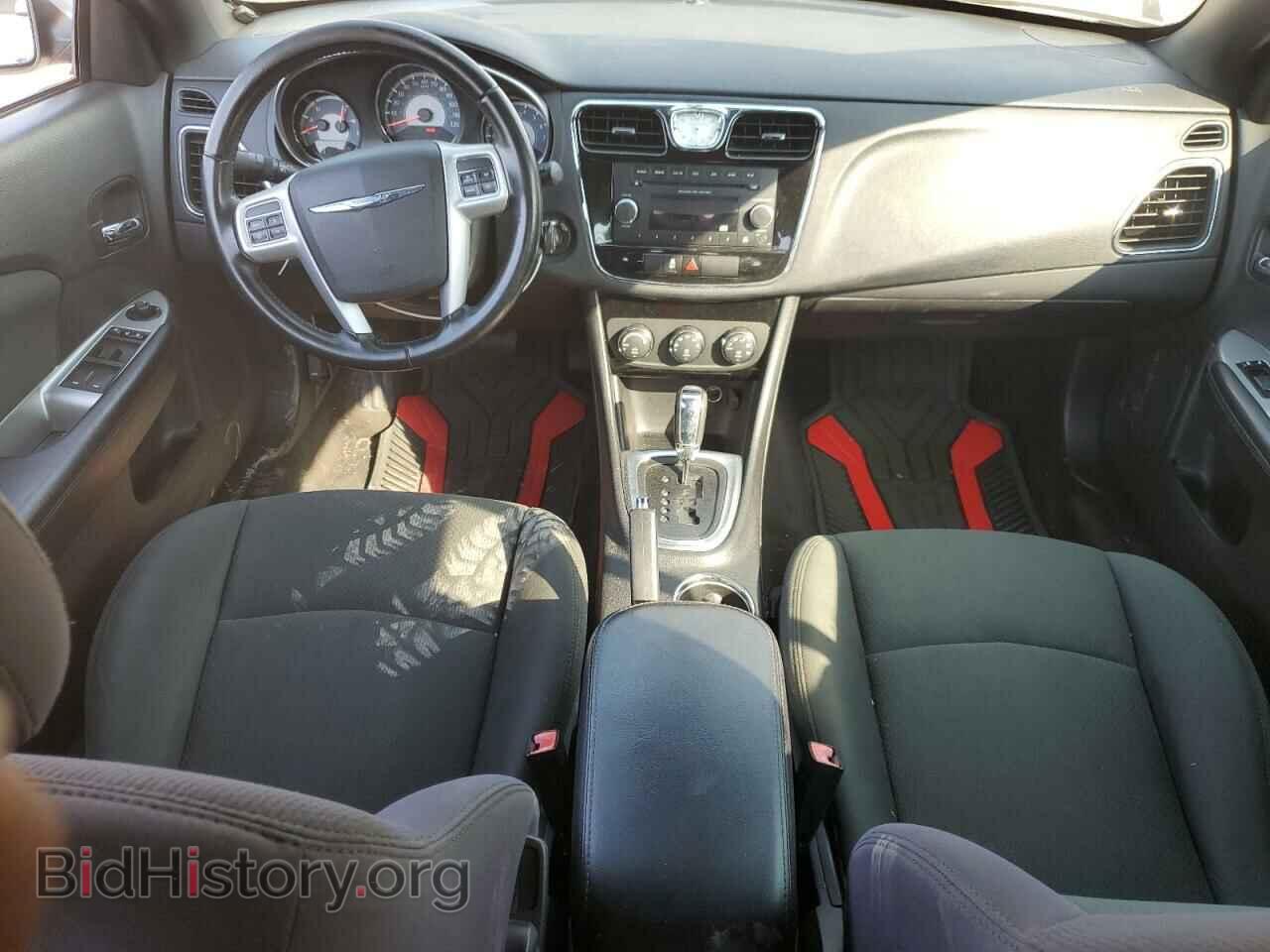 2012 CHRYSLER 200 - VIN: 1C3BCBEB1CN218322 - Фото 8
