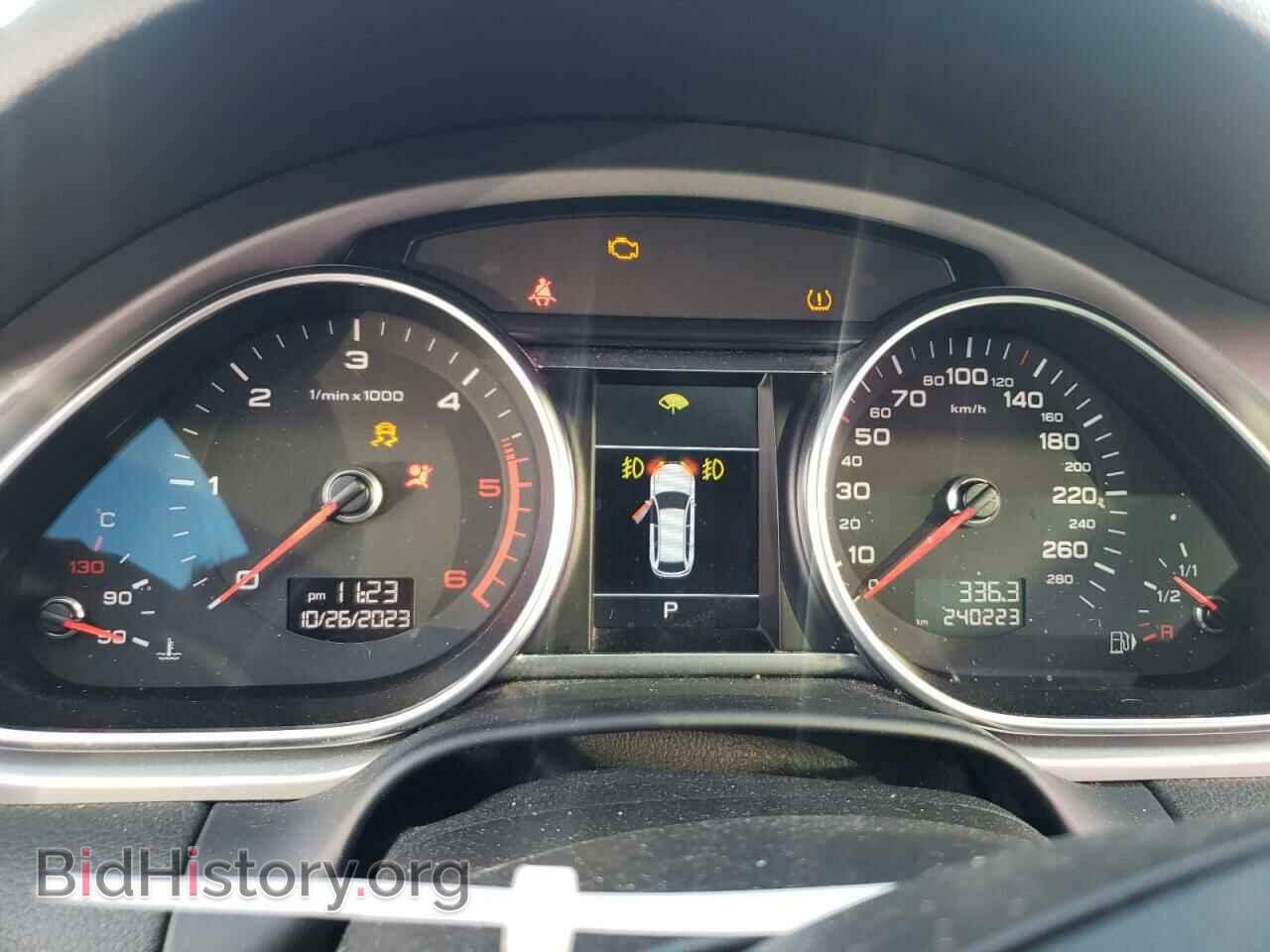 2015 AUDI Q7 - VIN: WA1WMCFE1FD011488 - Фото 9