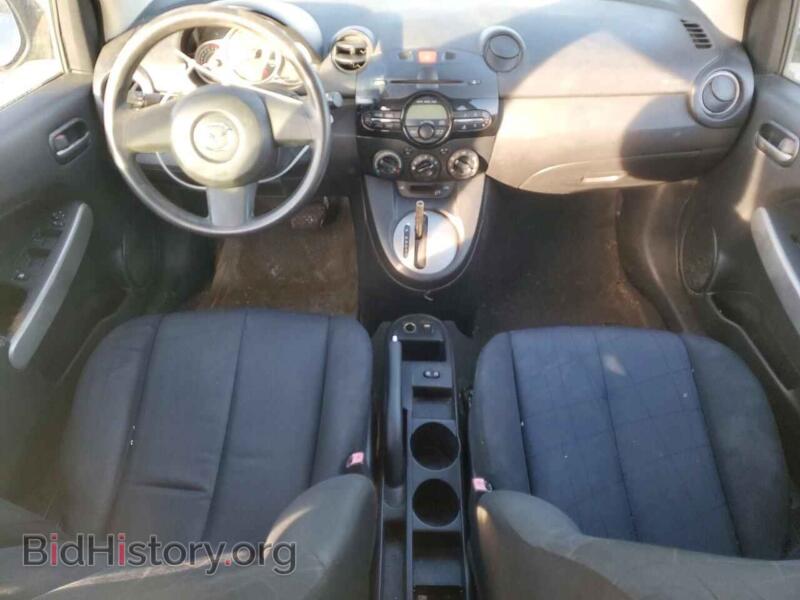 2013 Mazda 2 (VIN JM1DE1KZ8D0154658) — фото 8 из 13