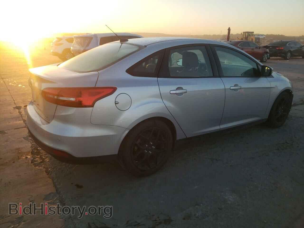 2016 FORD FOCUS - VIN: 1FADP3F24GL233790 - Фото 3