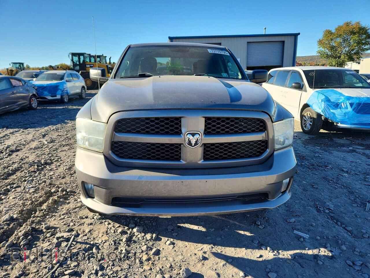 2013 RAM 1500 (VIN 1C6RR7FT1DS698644) — фото 5 из 12