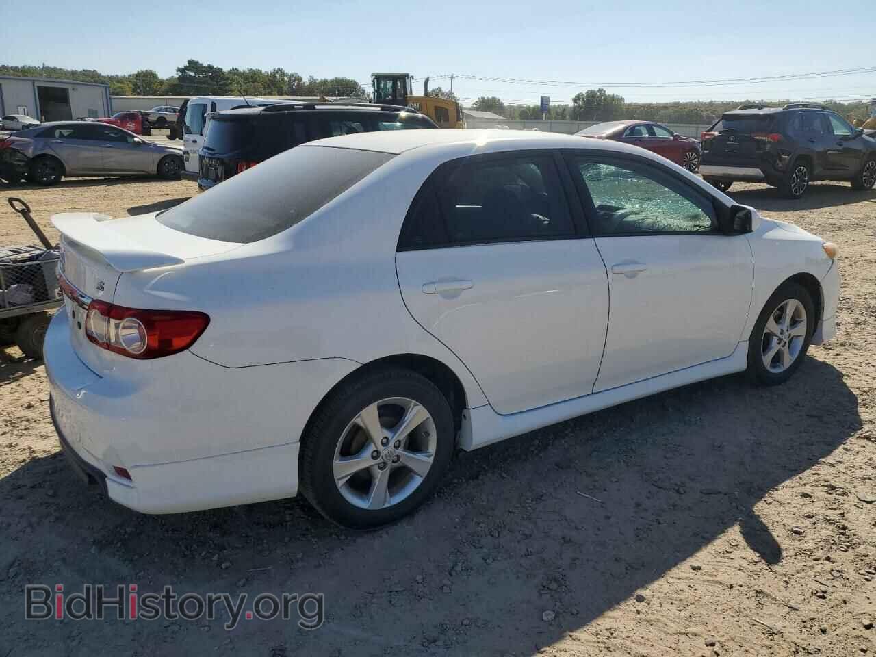2013 TOYOTA COROLLA - VIN: 5YFBU4EE3DP143223 - Фото 3