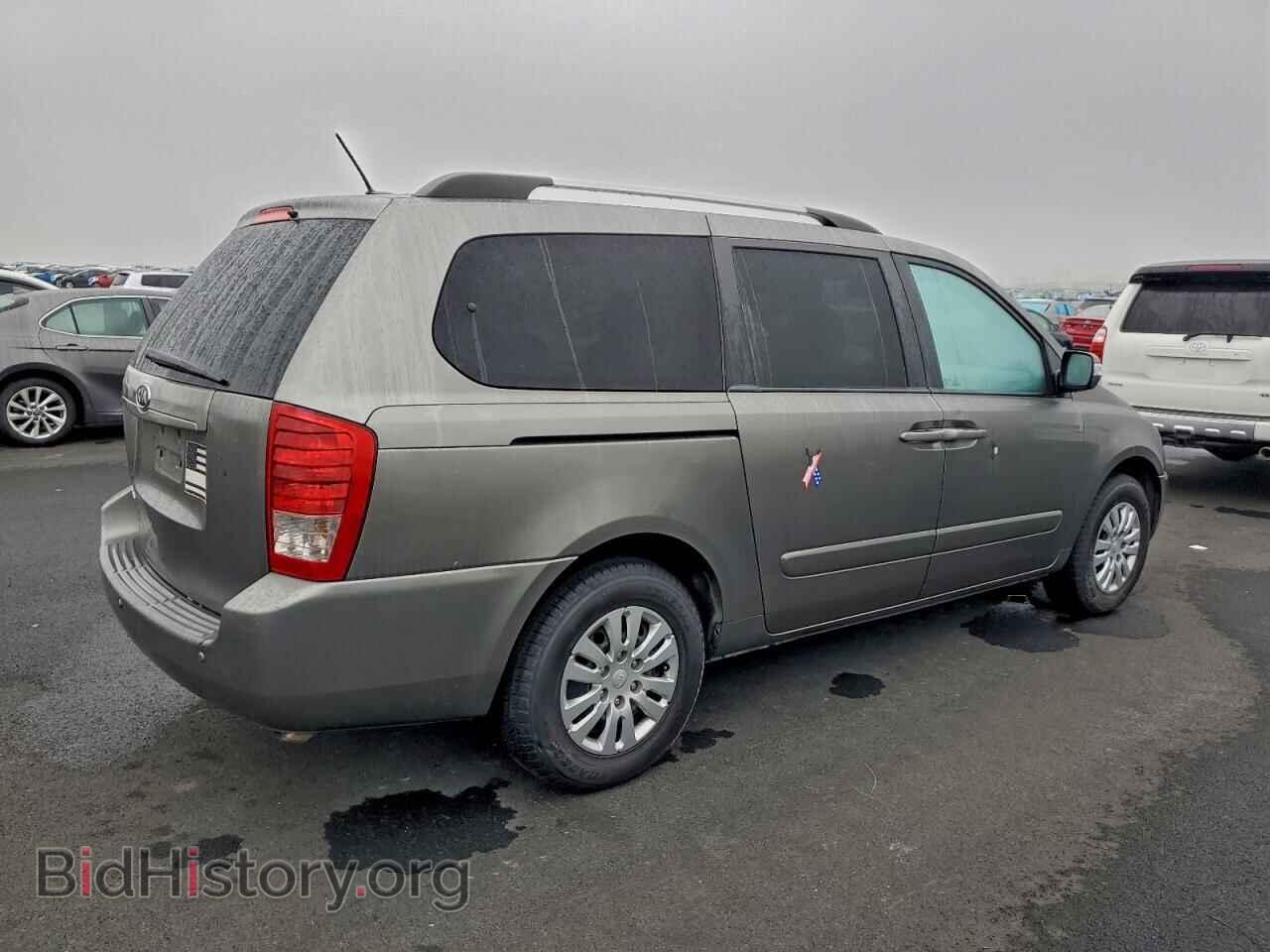 2011 KIA All Models - VIN: KNDMG4C74B6368825 - Фото 3