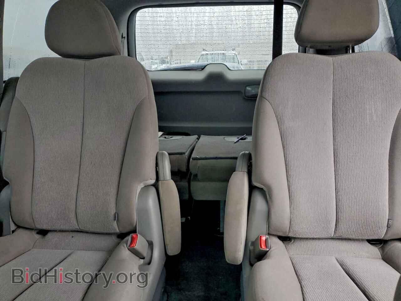 2011 KIA All Models - VIN: KNDMG4C74B6368825 - Фото 10