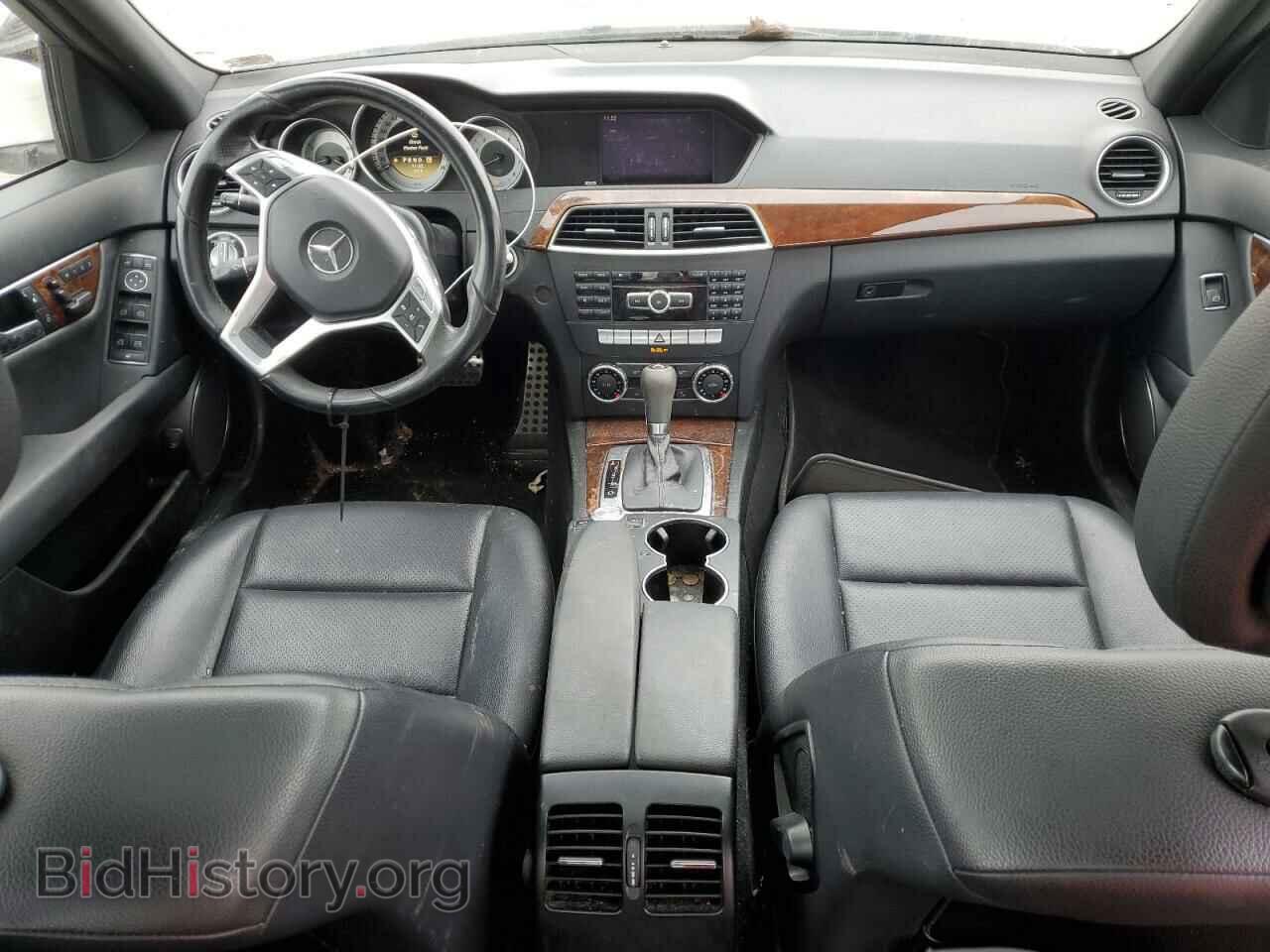 2012 MERCEDES-BENZ C-CLASS - VIN: WDDGF8BB2CR233233 - Фото 8