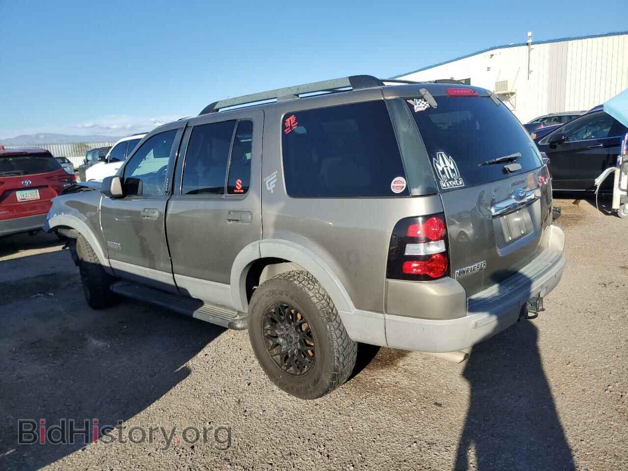 2006 FORD EXPLORER - VIN: 1FMEU63E56ZA26596 - Фото 2