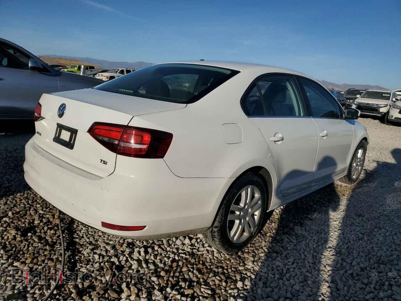 2017 VOLKSWAGEN JETTA - VIN: 3VW2B7AJ2HM247383 - Фото 3