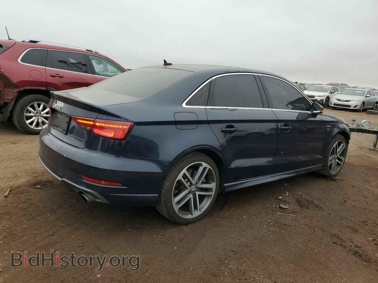 2019 AUDI A3 - VIN: WAUJEGFF0KA083305 - Фото 3
