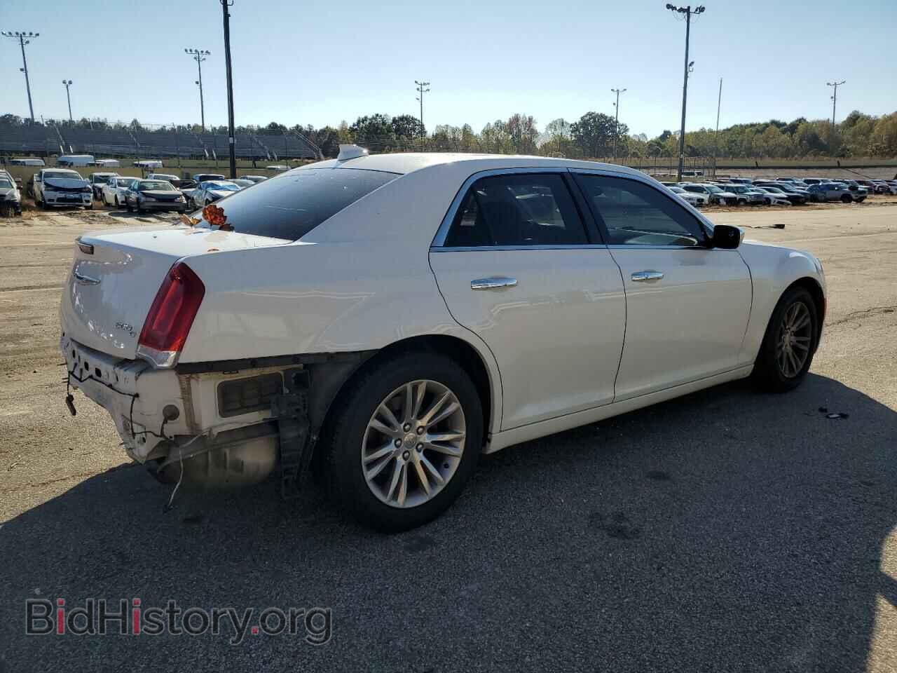 2017 CHRYSLER 300 - VIN: 2C3CCAEG9HH596527 - Фото 3