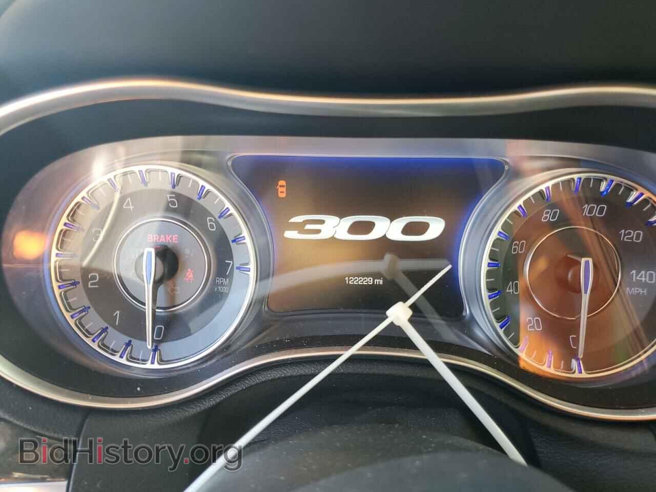 2017 CHRYSLER 300 - VIN: 2C3CCAEG9HH596527 - Фото 9