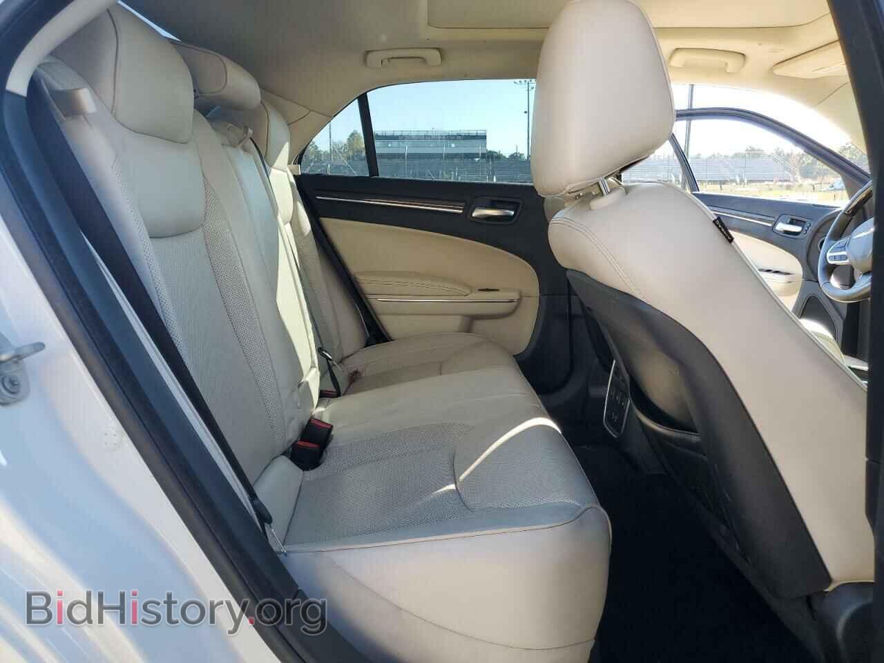 2017 CHRYSLER 300 - VIN: 2C3CCAEG9HH596527 - Фото 10