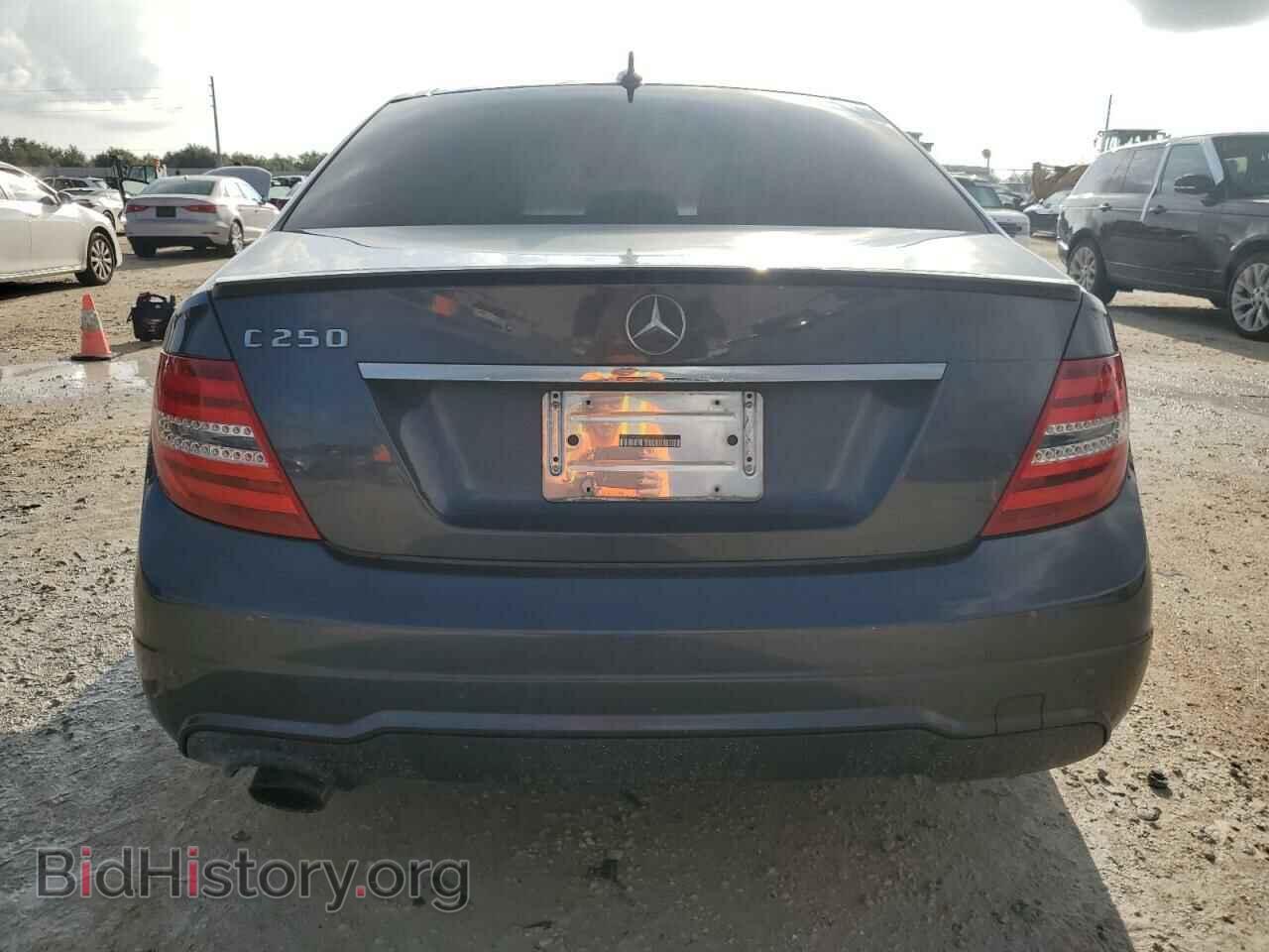 2013 MERCEDES-BENZ C-CLASS - VIN: WDDGF4HB9DA856705 - Фото 6