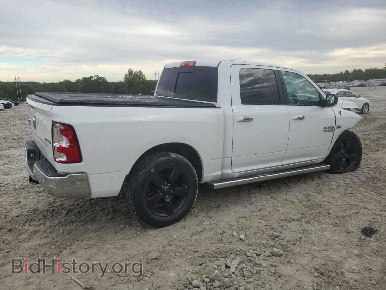 2017 RAM 1500 - VIN: 3C6RR7LT2HG649406 - Photo 3