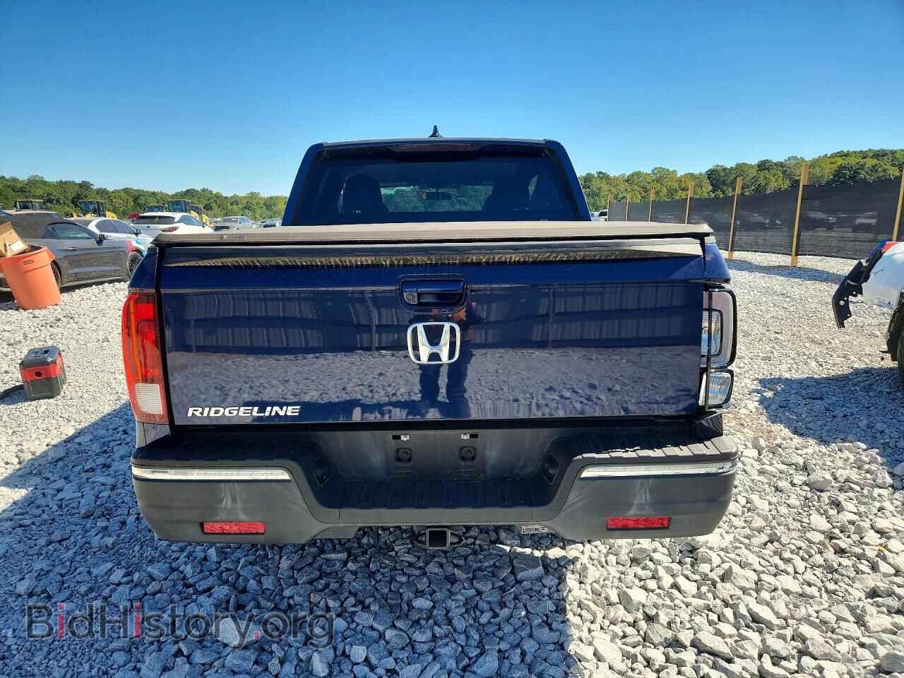 2017 Honda RIDGELINE (VIN 5FPYK2F57HB008371) — фото 6 из 12