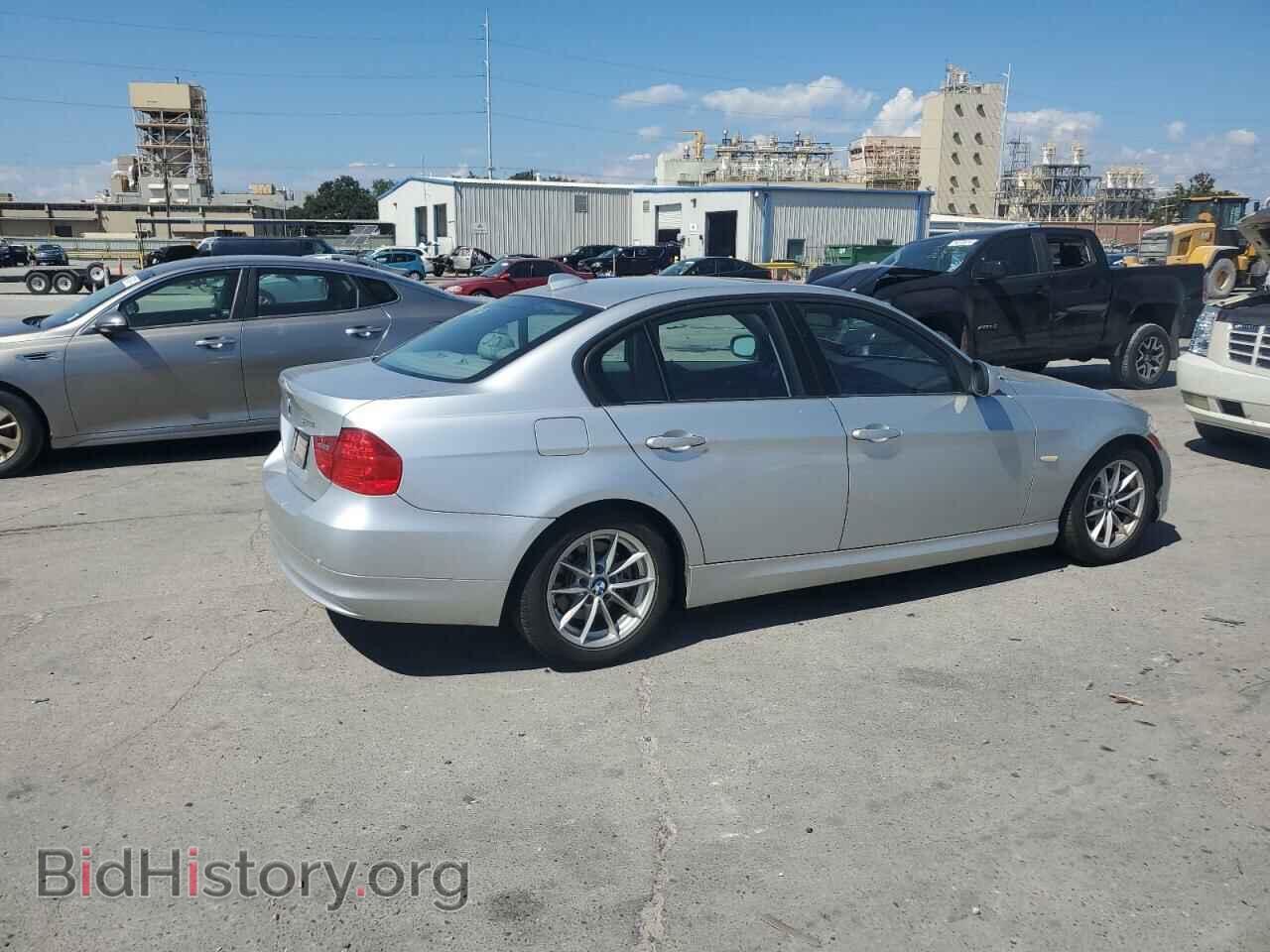 2010 BMW 3 SERIES - VIN: WBAPH7C59AA176304 - Фото 3
