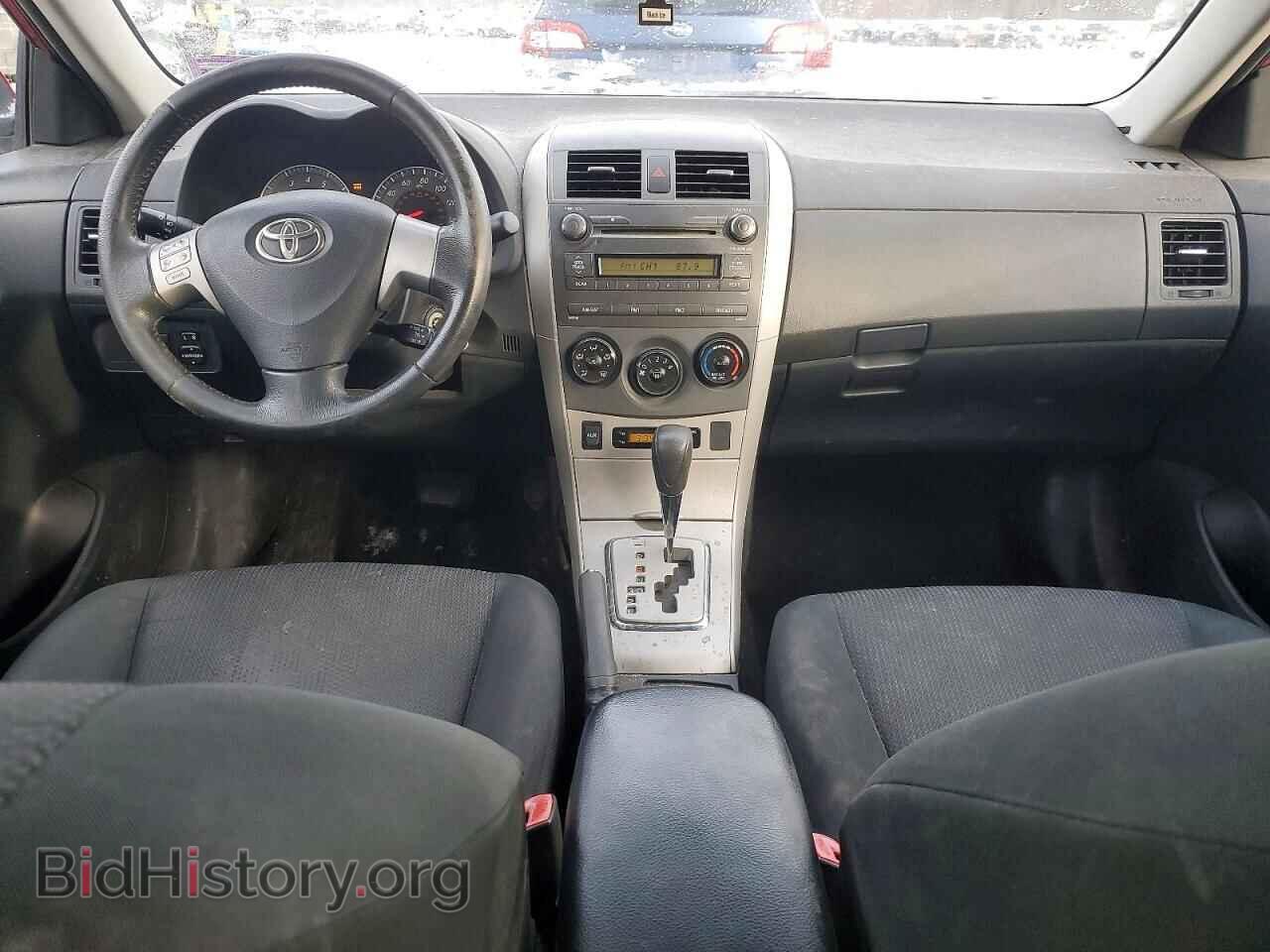 2010 TOYOTA COROLLA - VIN: 2T1BU4EE8AC486556 - Фото 8