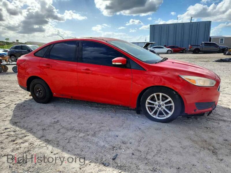 2017 Ford FOCUS (VIN 1FADP3F20HL216826) — photo 4 of 12