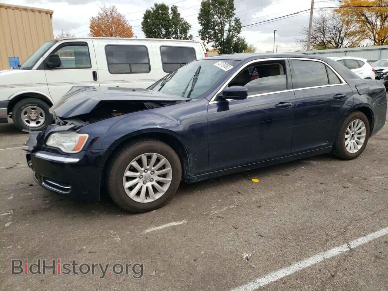 Фотография 2C3CCAAG6CH117821 - CHRYSLER 300 2012