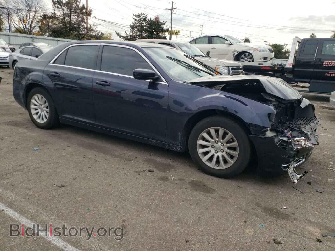 2012 CHRYSLER 300 - VIN: 2C3CCAAG6CH117821 - Фото 4