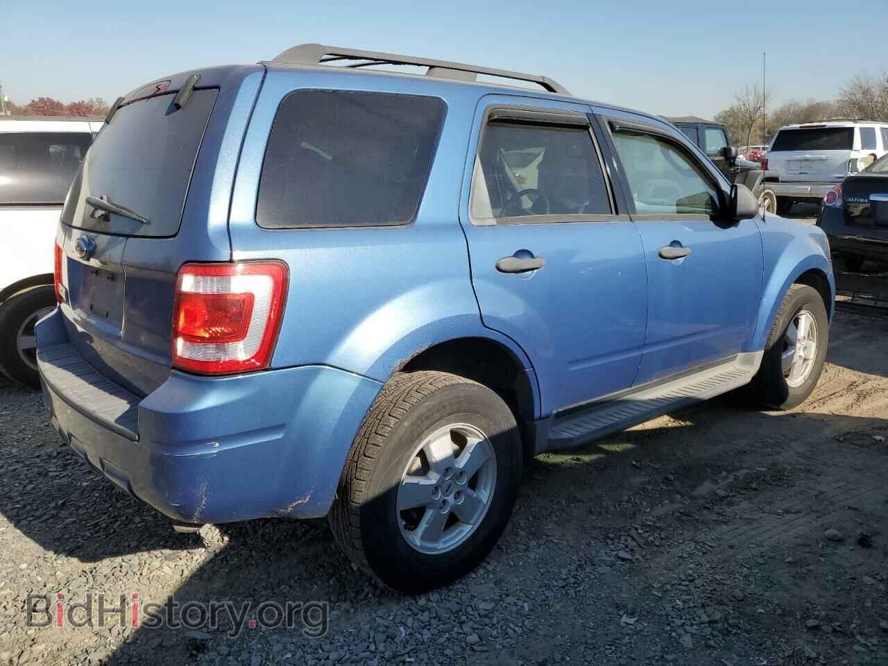 2009 FORD ESCAPE - VIN: 1FMCU03759KC58425 - Фото 3