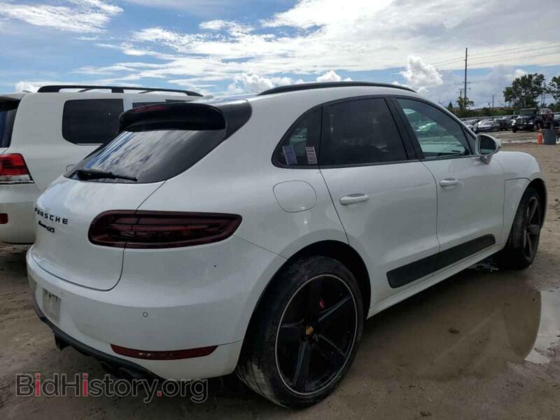 2017 Porsche MACAN (VIN WP1AG2A54HLB51177) — photo 3 of 14