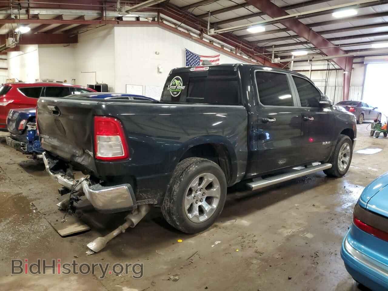 2019 RAM 1500 - VIN: 1C6SRFFT3KN563981 - Фото 3