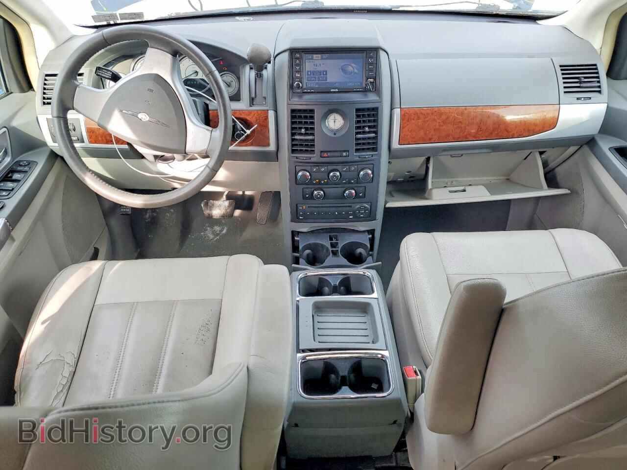 2008 CHRYSLER MINIVAN - VIN: 2A8HR54P08R111235 - Фото 8