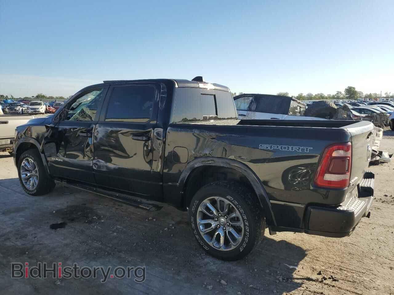 2020 RAM 1500 - VIN: 1C6SRFJT5LN420717 - Фото 2