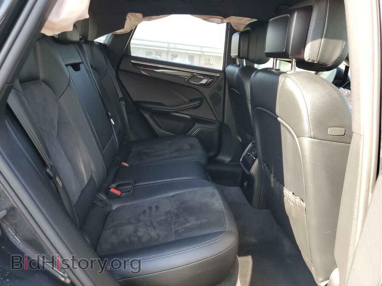 2017 PORSCHE MACAN - VIN: WP1AA2A54HLB04202 - Photo 11