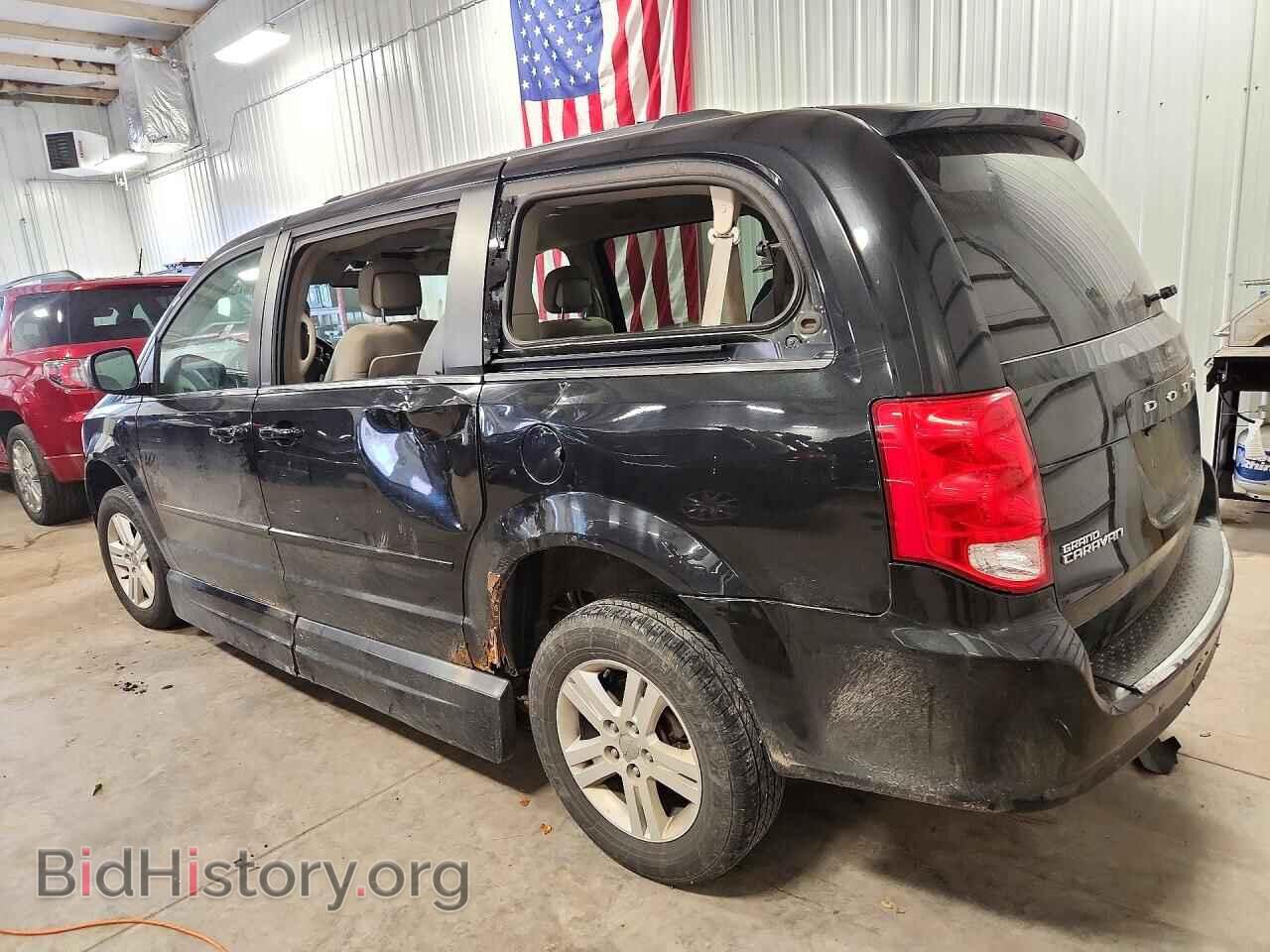 2011 Dodge CARAVAN (VIN 2D4RN5DGXBR711696) — photo 2 of 13