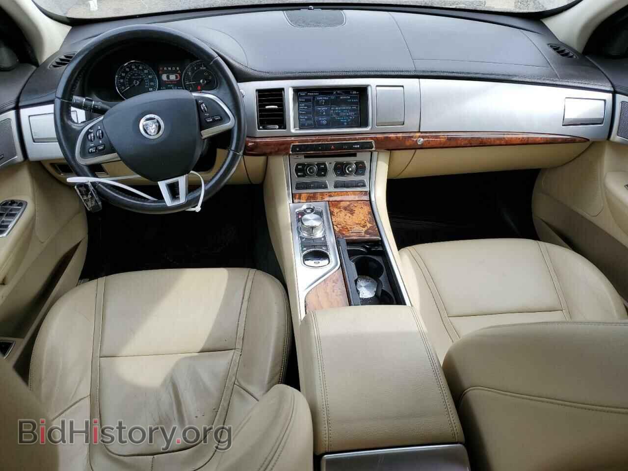 2013 JAGUAR XF - VIN: SAJWJ0EF9D8S85228 - Фото 8