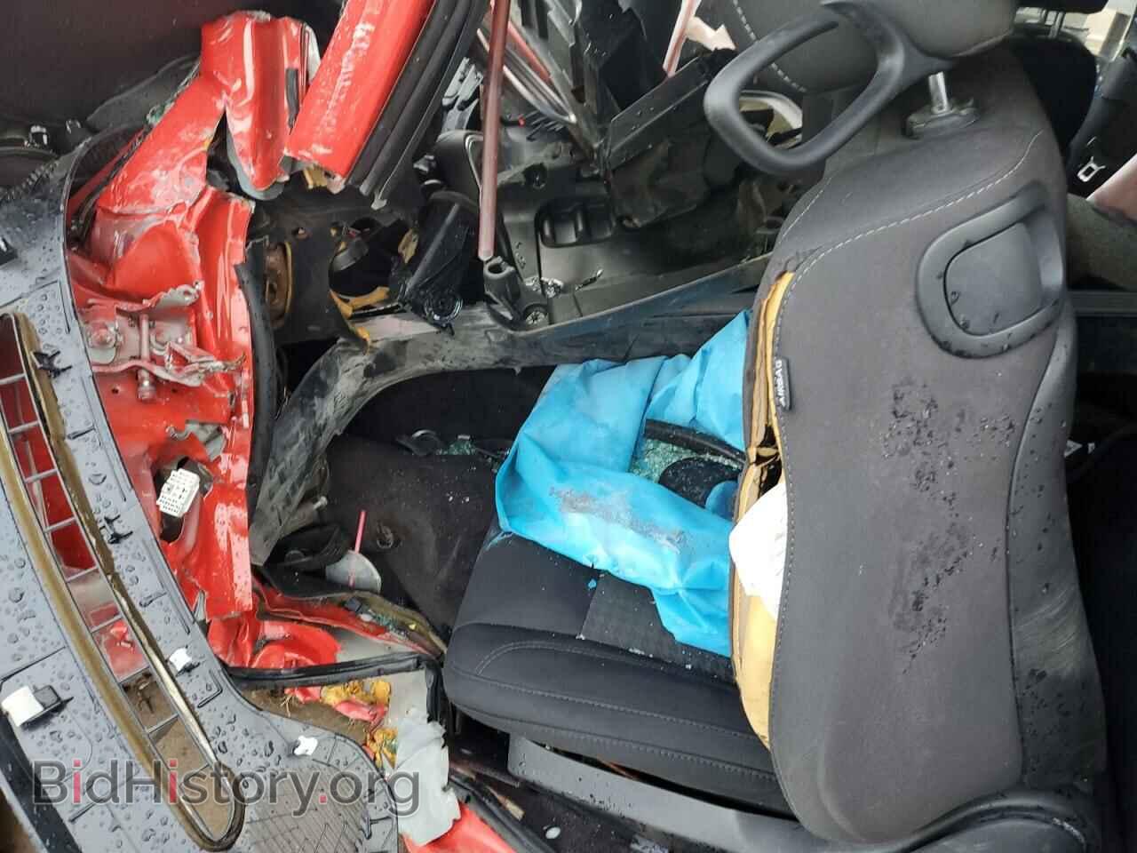 2018 DODGE CHALLENGER - VIN: 2C3CDZAG6JH194679 - Фото 8