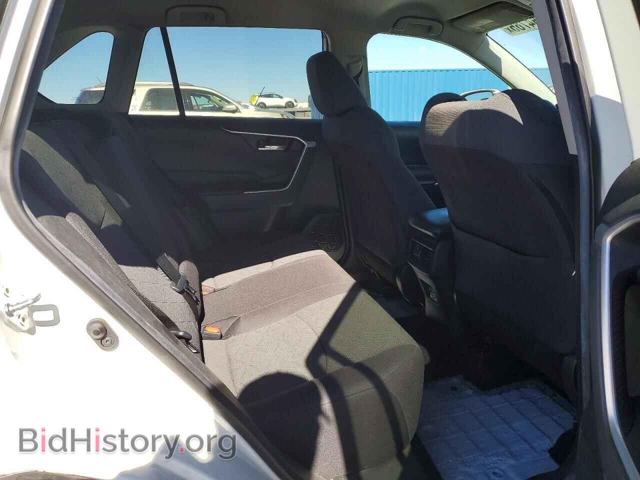 2021 TOYOTA RAV4 - VIN: 2T3P1RFV0MC212421 - Фото 11