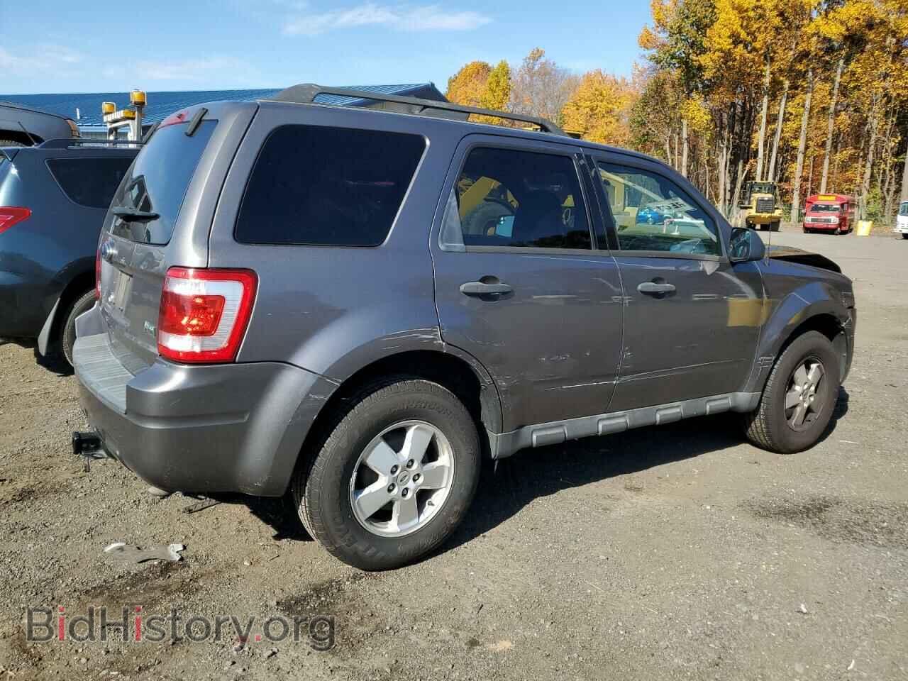 2011 FORD ESCAPE - VIN: 1FMCU9DG2BKA68543 - Фото 3
