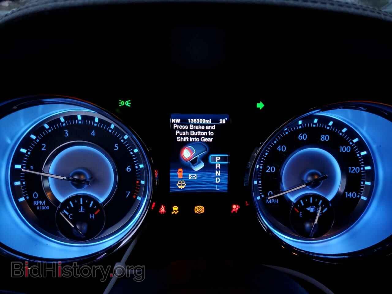 2012 CHRYSLER 300 - VIN: 2C3CCACG2CH191900 - Фото 9