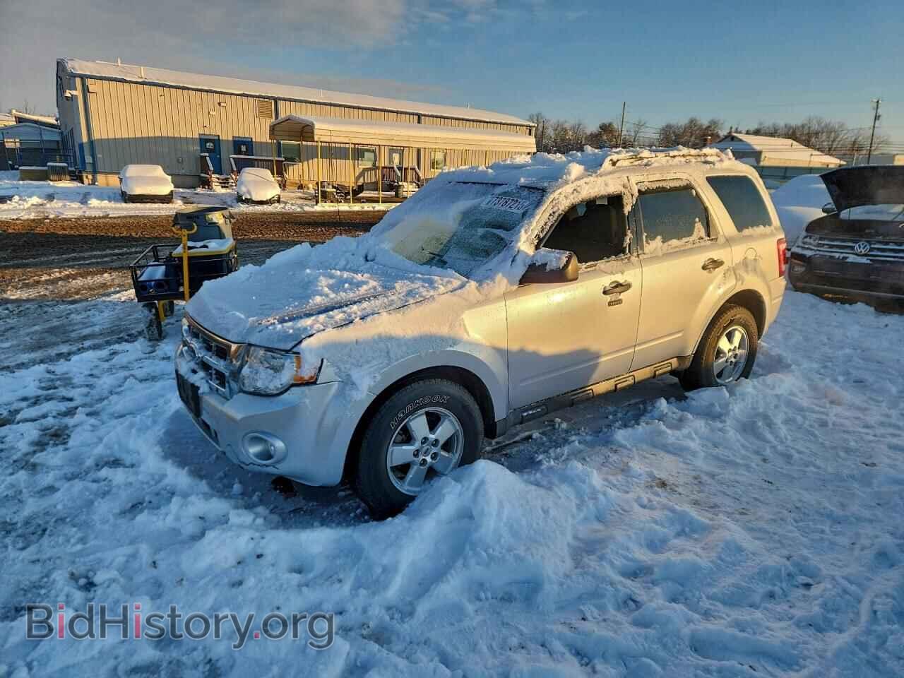 Photo 1FMCU9DG7AKC24140 - FORD ESCAPE 2010