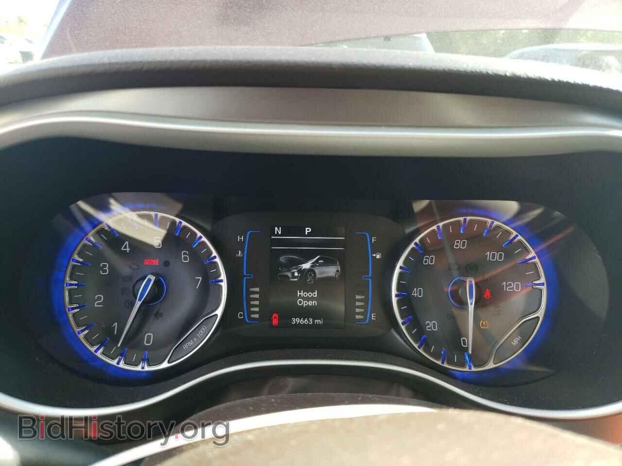2017 CHRYSLER PACIFICA - VIN: 2C4RC1DG8HR512747 - Фото 9