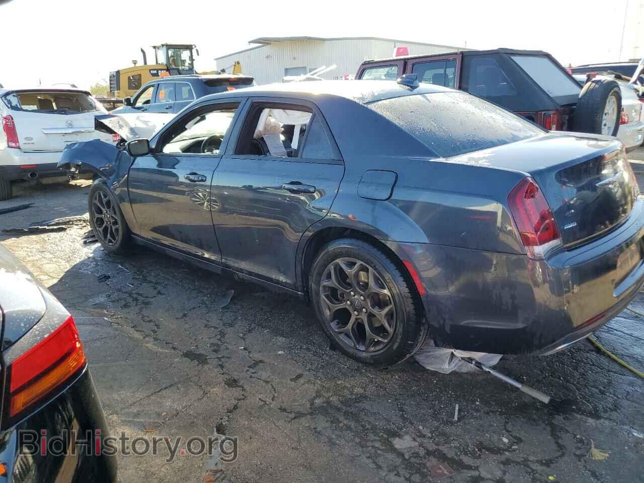 2017 CHRYSLER 300 - VIN: 2C3CCAGGXHH588272 - Фото 2