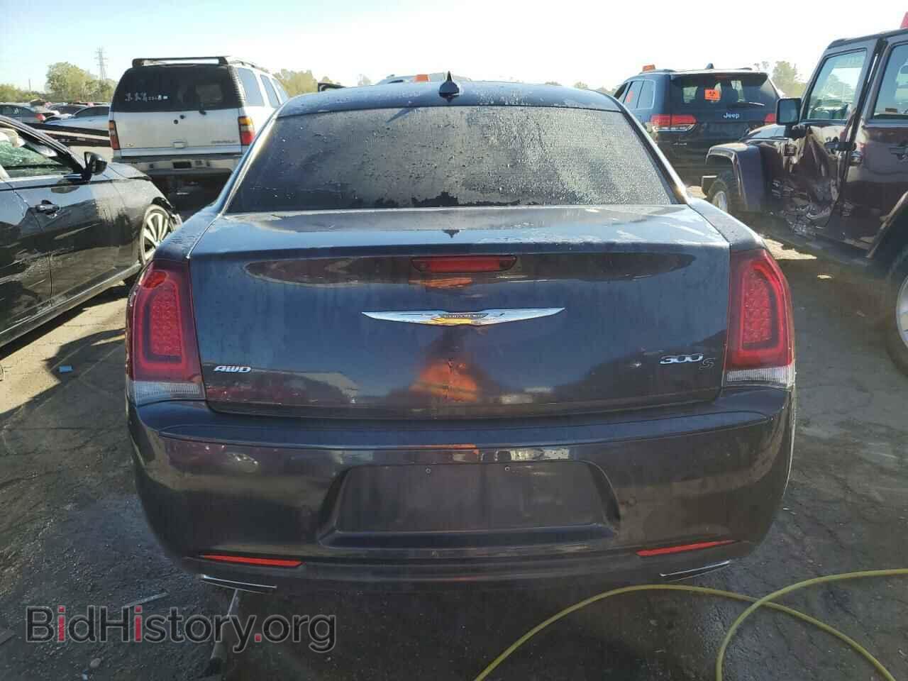 2017 CHRYSLER 300 - VIN: 2C3CCAGGXHH588272 - Фото 6
