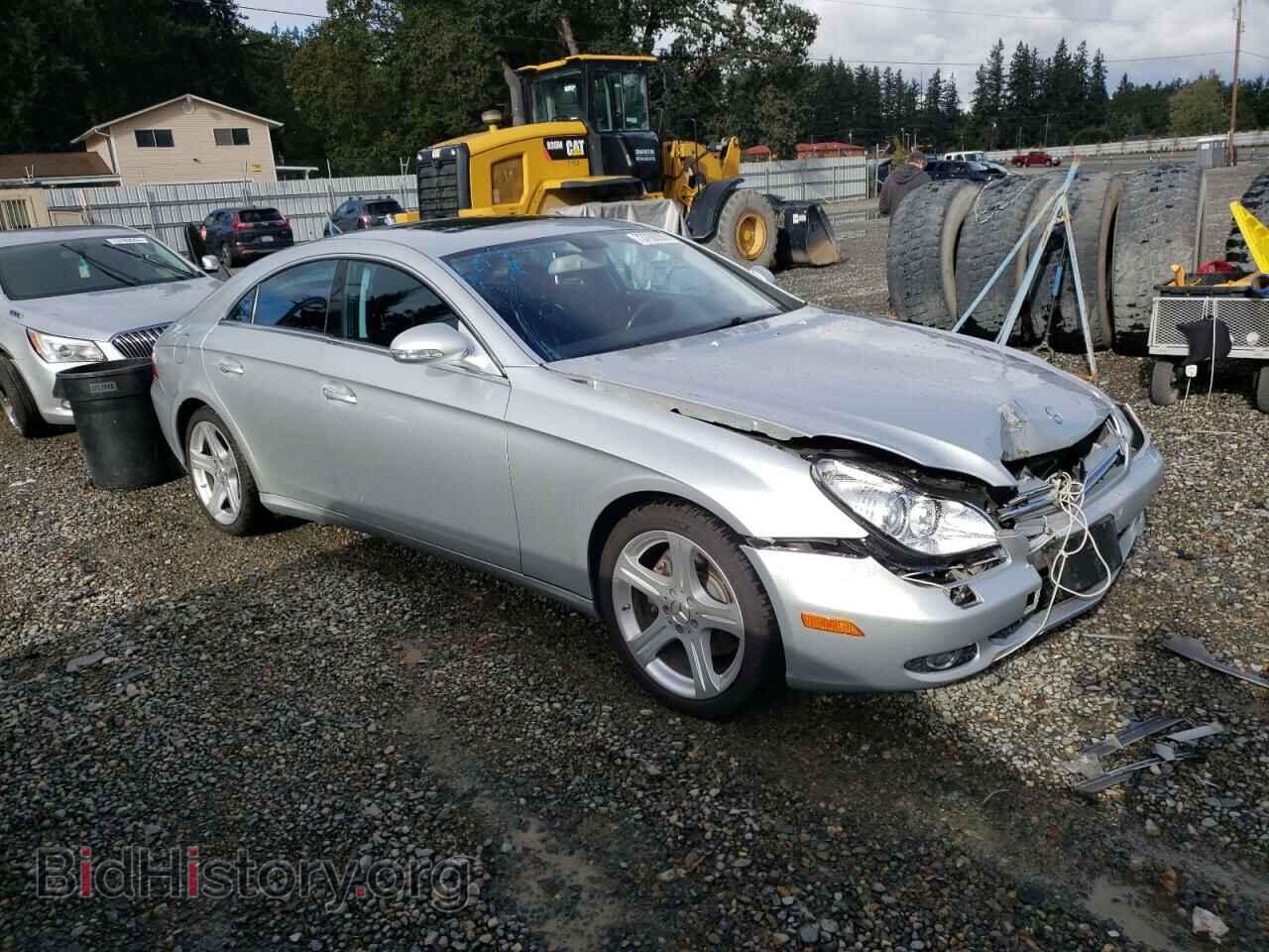 2007 MERCEDES-BENZ CLS-CLASS - VIN: WDDDJ72X17A080551 - Фото 4