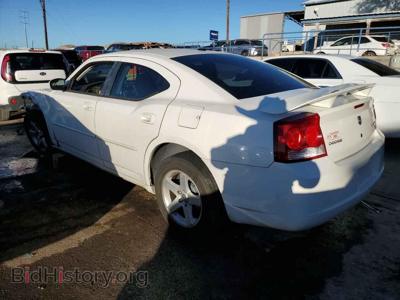 2010 DODGE CHARGER - VIN: 2B3CA3CV3AH168927 - Фото 2