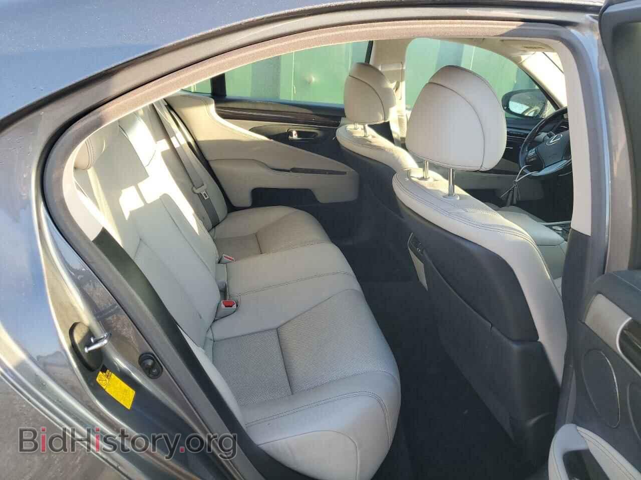 2013 LEXUS LS460 - VIN: JTHBL5EF1D5121900 - Photo 10