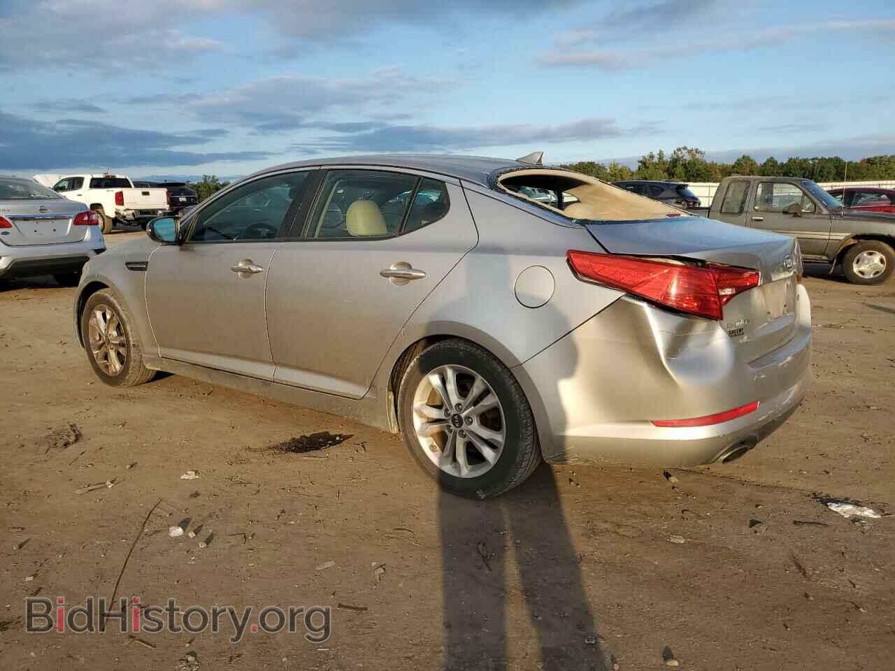 2011 KIA OPTIMA - VIN: KNAGN4A70B5076033 - Photo 2